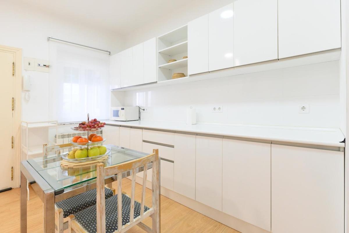Apartamento Temporal Charmartin 4 Torres 2 Cas292 Madrid